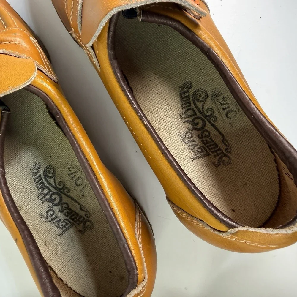 Vtg 1970s Levis Loafers Shoes Mens 10.5 Orange Tab Rubber Gum Soles Disco Hippie